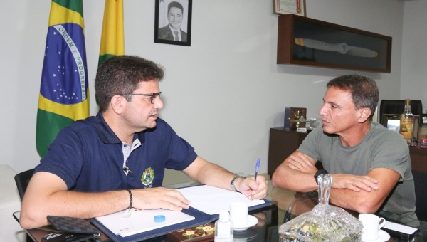 Gladson exonera de uma só vez todos os diretores do Depasa e inicia "intervenção" no órgão